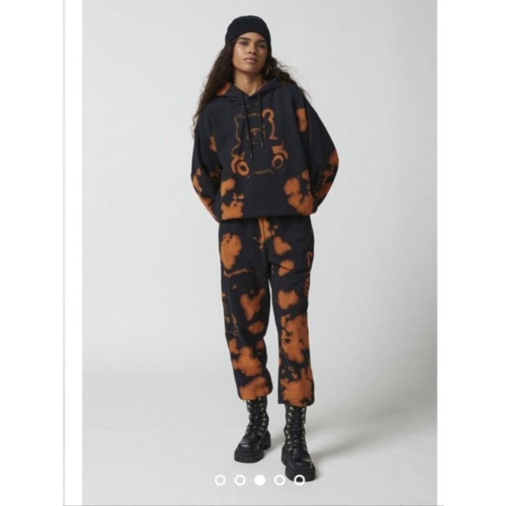 Teddy Fresh Bleach Graphic Hoodie Sweatshirt in Black Size Medium Tie Dye